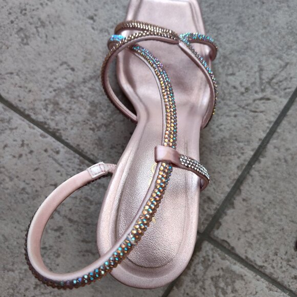 Aldo Pink Heels - Picture 4 of 5